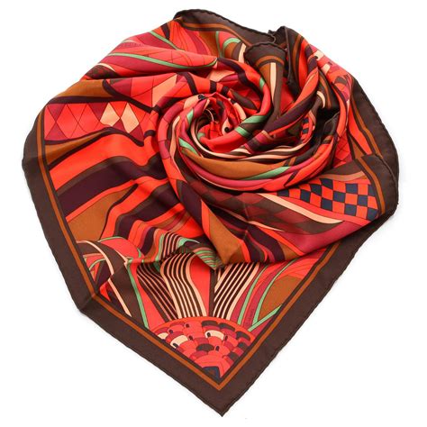 cote foulard hermes